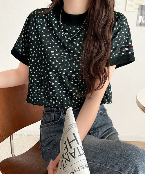 《JaVaジャバコラボ》甘さひかえめ、こなれガーリー♪ 小花柄ワッフル素材 ラグランフレンチ袖 カットソー（半袖） jv1010500