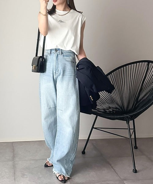 接触冷感♪大人カジュアルを格上げ！胸元ワンポイント刺繍ノースリーブトップ ce1050275