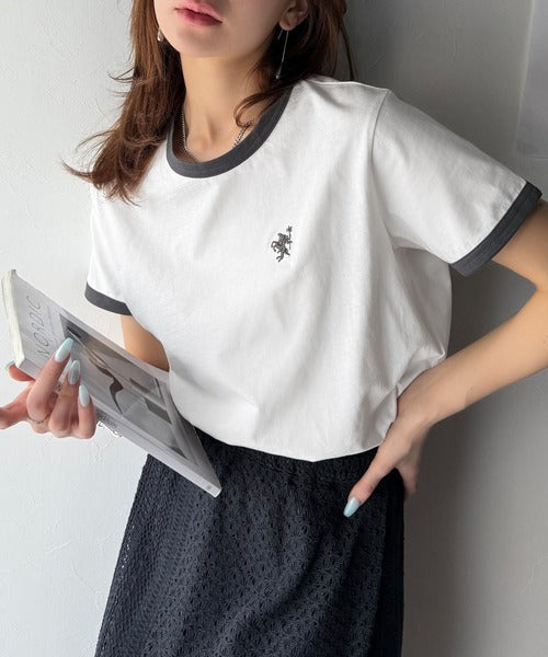 【sustaina+】デイリースタイルをアップデート。オーガニックコットン混 綿100％胸刺繍リンガーTシャツ ce1260400
