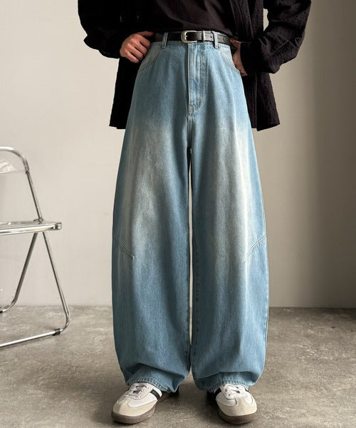 【Classical Origin】「シルエットで語る。」ブラスト加工カーブシルエットバレルレッグデニムパンツ／Blasted Curve Silhouette Barrel-Leg Denim Pants co0900007