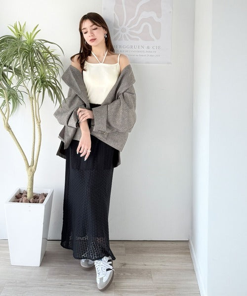 【mily bilet】オールシーズンの必需品！カップ付きホルターネック風ストラップキャミソール mi1019086