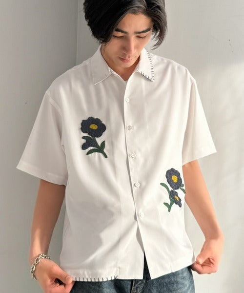 【接触冷感機能付き】サガラ刺繍フラワーステッチシャツ／Cool-Touch Fabric Sagara Embroidered Flower Stitch Shirt (半袖) co1320019