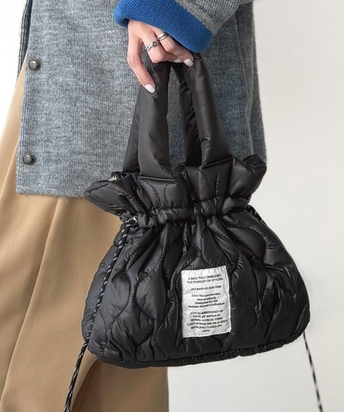 《JaVaジャバコラボ》2wayシルエットでシーンを選ばず活躍♪キルティングパフィドロストバッグ jv1179077