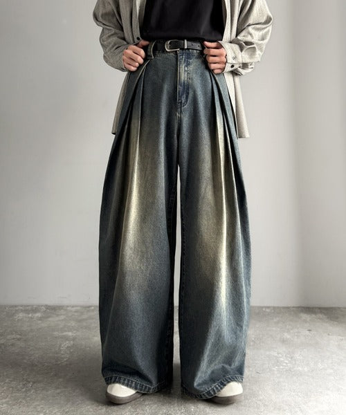 ヴィンテージ加工3タックワイドバルーンデニムパンツ／Vintage-Washed Three-Tuck Wide Balloon Denim Pants co0900009