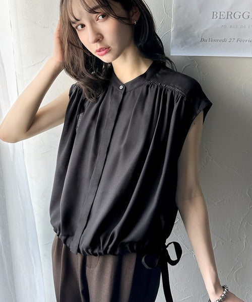清楚感に大人の甘さをプラス。リボンヘムクロップドギャザーブラウス（ショート丈） ce1070134