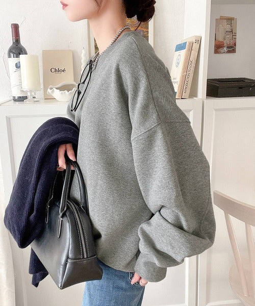 シーズンムード漂う。バック刺繍ロゴ裏起毛スウェットプルオーバー ce1260248