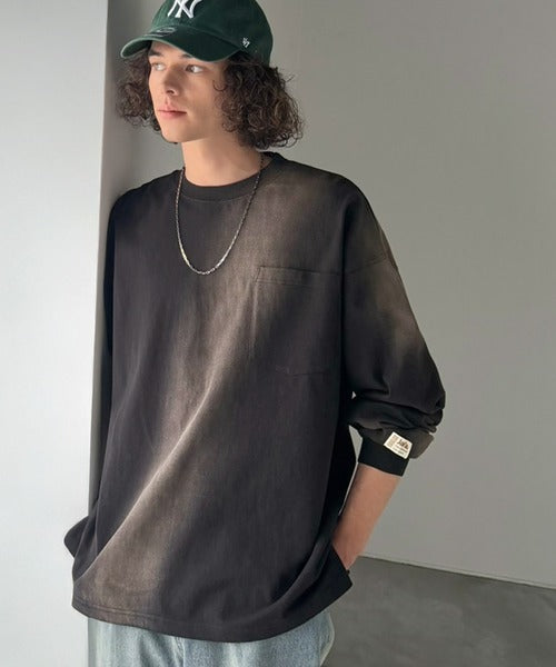 《JaVaジャバコラボ》垢抜け！大人のストリートstyleを作る。綿100％スプレーダイ加工オーバーサイズTシャツ（長袖） jv1020358