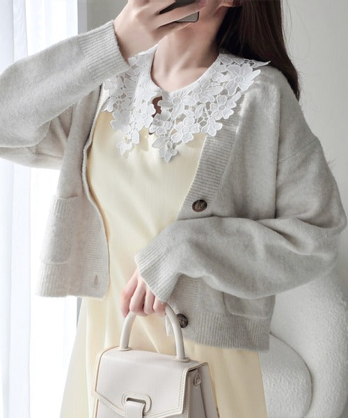 【mily bilet】贅沢な花柄レースが導く、大人の気品。襟配色レースリネンライクワンピース mi1139117
