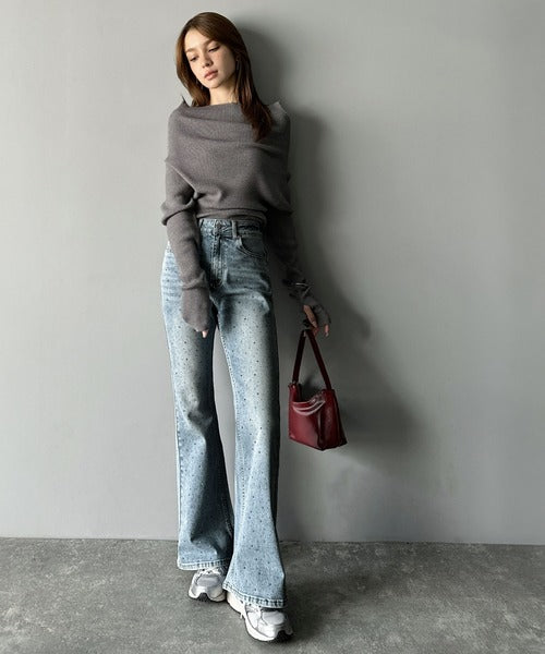 【mily bilet】動くたび、キラキラ輝くビジューストーンが主役。ヴィンテージライクフレアデニムパンツ mi0909012