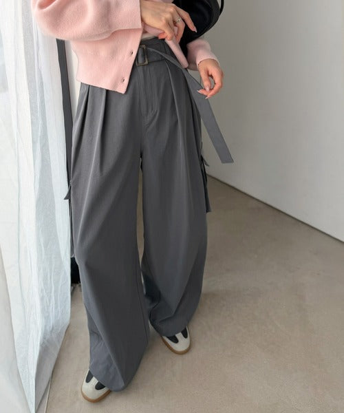 一着で、ラフなのにキレイを叶える◎2タックロングベルト付きカーゴパンツ ce0940264