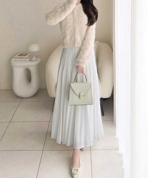 【mily bilet】大人可愛い、愛されニット。パール調ボタン使いキルティング風フェザーニットジャケット mi1359067