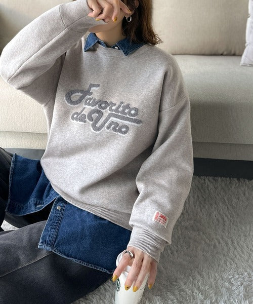 《JaVaジャバコラボ》後ろタックで作る旬シルエット♪サガラ刺繍風ロゴコクーンニット jv1050313