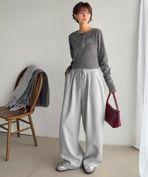 《JaVa ジャバコラボ》大人の余白をまとうワイドスウェット。ヘビーウェイトスウェットワイドパンツ jv0940252