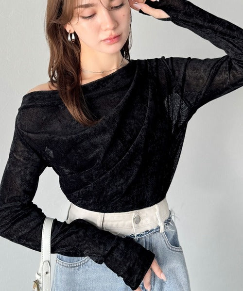 【mily bilet】一歩先のオシャレにアップデート！クラッシュベロアワンオフショルドレーププルオーバー（サムホール付き） mi1269007