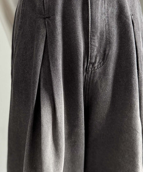 【Classical Origin】「Aライン即完成。」変形3タックスーパーワイドデニム／Unique Three-Tuck Super Wide Denim co0900005