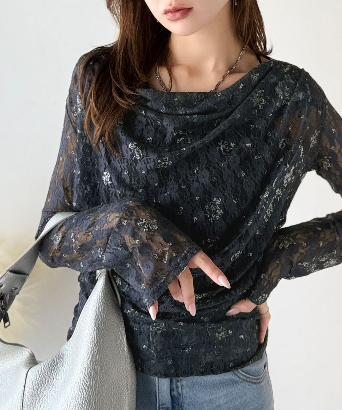 【mily bilet】甘さと上品さを叶える。着回し抜群な花柄レースフラワープリントドレープカットソー(長袖) mi1269005