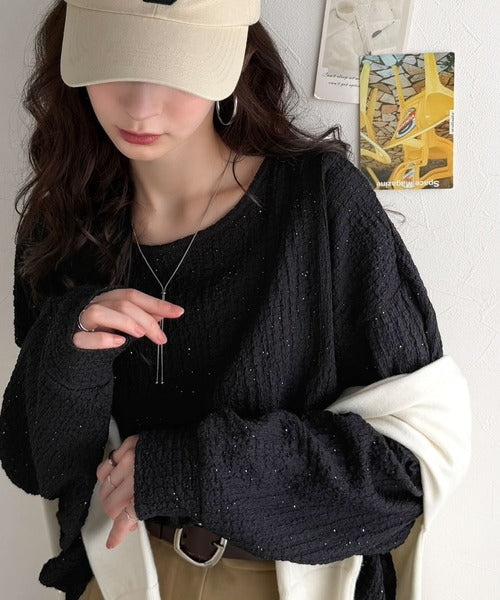 きらめき×立体感で、シンプルコーデを今っぽく。ラメ入りジャガード素材サイド切り替えプルオーバー（長袖） ce1350028