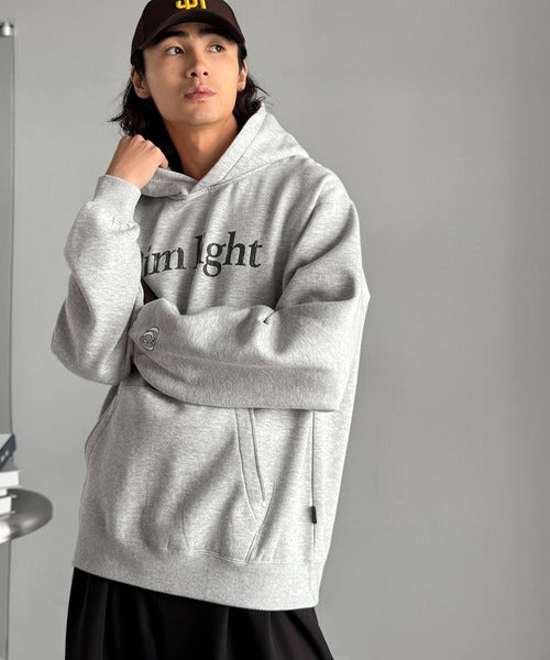 【Classical Origin】「フードの存在感。」裏起毛ロゴ＆スタッズ使いプルパーカー／Brushed Lining Logo＆Stud Accents Pullover Hoodie co1150071