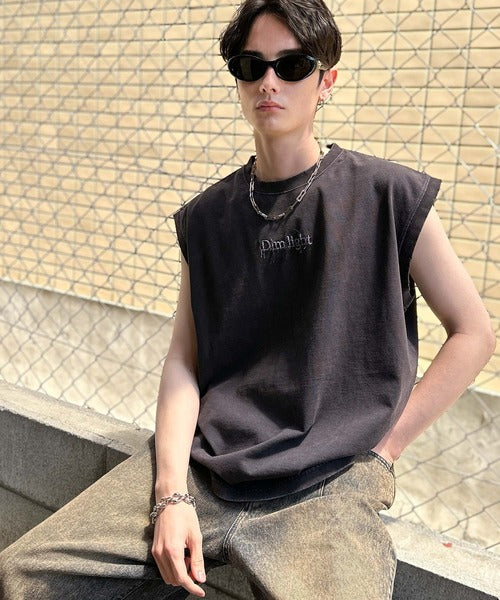 「1枚で主役。」紐刺繍スノーウォッシュ加工ノースリーブTシャツ／String Embroidery Snow-Washed Sleeveless T-Shirt co1150032