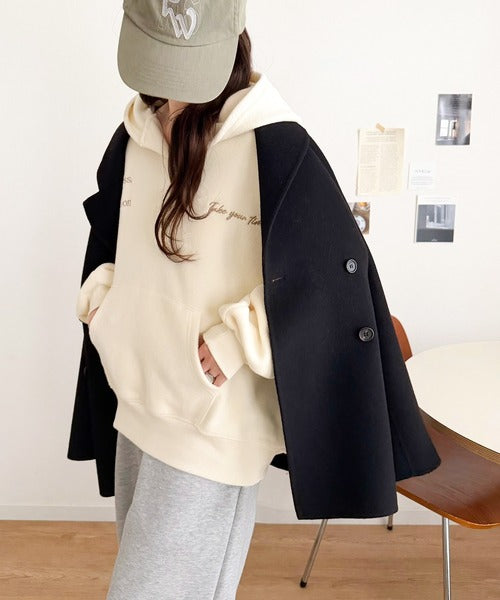 ふわっとあったか、秋冬の“欲しい”をぎゅっと♪刺繍デザインスキッパー衿フリースパーカー ce1020395
