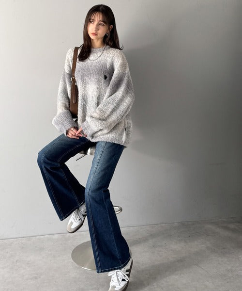 【Classical Origin】「質感で魅せる。」Gradient Boucle Knit Crew Neck Sweater／ブークレー素材グラデ―ションクルーネックセーター co0780013