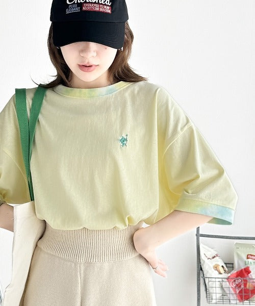 レトロでポップな大人リンガーT。胸刺繍タイダイリンガー半袖T ce1050158