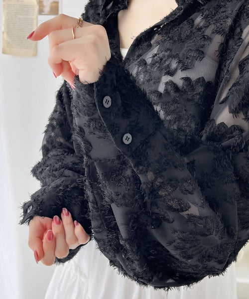 【mily bilet】１枚で華やか。シャギーシアージャガードクロップドシャツ mi1149047