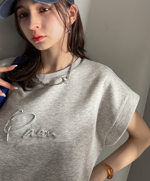 《JaVaジャバコラボ》上品な大人の抜け感。フロントPAEANエンボス加工半袖Tシャツ（ロゴ） jv1260427