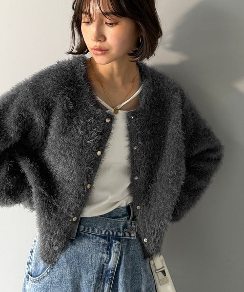 ふんわりとした優しい風合いが魅力的。前後2wayWフェイスフェザーショート丈カーディガン（長袖） ce1020283