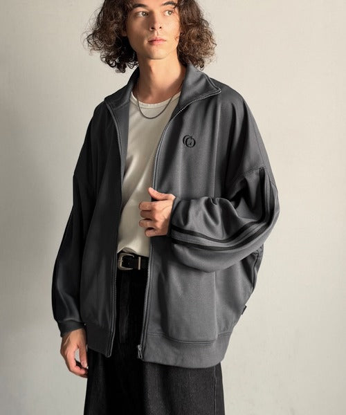 【Classical Origin】「ありそうでない。」サイドラインドルマンハイネックトラックジャケット／Side Lines Dolman High-Neck Track Jacket co1150048
