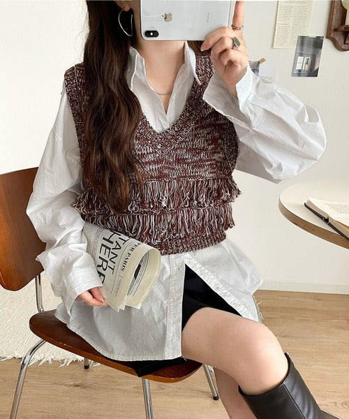 【mily bilet】トレンドのフリンジディテールで、華やかさをプラスしたニットベスト mi1329057