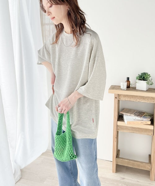 艶感素材でゆったりな着心地。ダンボールビッグTシャツ ce1260189
