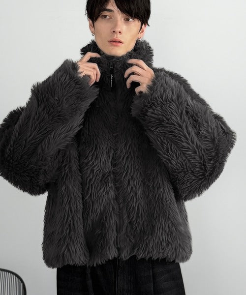 【Classical Origin】「一瞬で惹かれる。」シャギーファーショート裏配色ショートジャケット／Shaggy Faux Fur Short Jacket with Contrast Lining co1010037