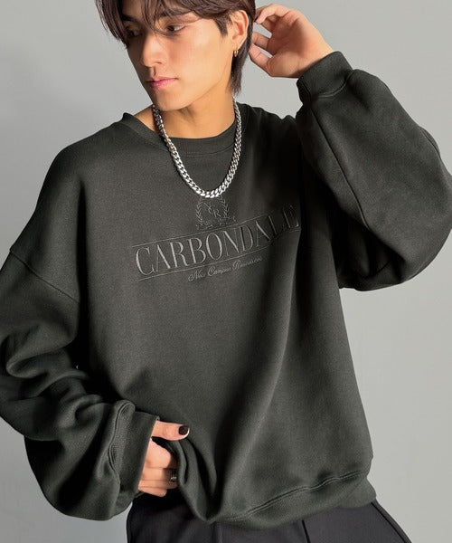 【Classical Origin】刺繍カレッジロゴ裏起毛スウェット／Embroidered College Logo Fleece Sweatshirt ao1330040
