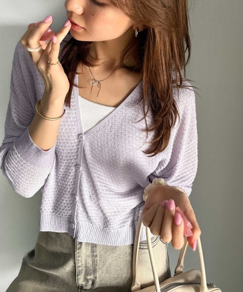 【mily bilet】抜け感とキラ感、どっちも欲張るのが正解◎箔プリントメッシュショート丈Vネックカーディガン(長袖) mi1259016
