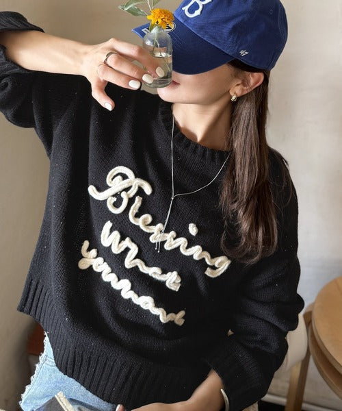【mily bilet】デイリースタイルを華やかに彩る。コード刺繍ネップニットプルオーバー mi1359018