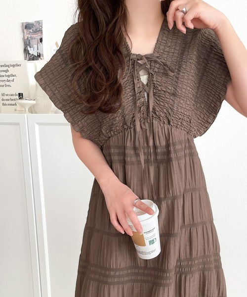 【mily bilet】高級感漂う微光沢素材。マジョリカプリーツギャザー使いフレアワンピース(ロング) mi1019068