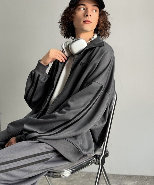 【Classical Origin】「ありそうでない。」サイドラインドルマンハイネックトラックジャケット／Side Lines Dolman High-Neck Track Jacket co1150048