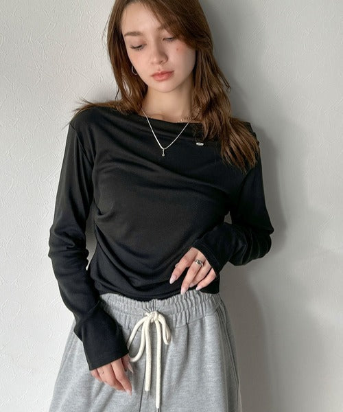 【mily bilet】アシメデザインで美しく。シェルボタン使いドレープカットソー（長袖） mi1329031