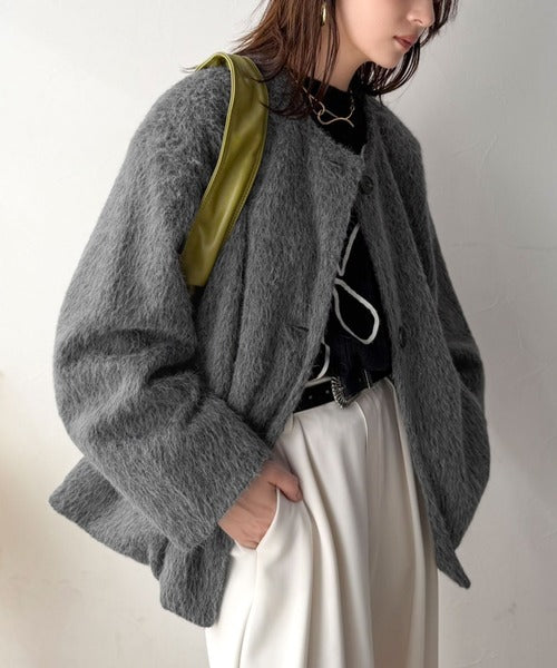 【Classical Evon】品格レディ。頑張らないのに、ちゃんと素敵。シャギー素材ノーカラーシングルコート（ミドル丈） ev1240133