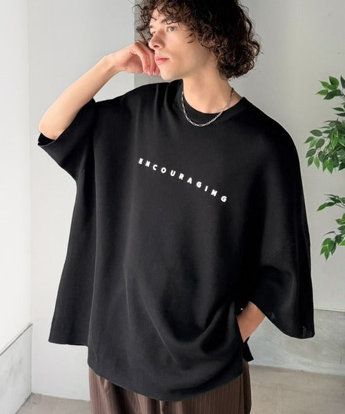 《JaVaジャバコラボ》Tシャツにはない品格を。ロゴプリントオーバーサイズサマーニットプルオーバー jm1050364