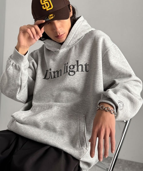 【Classical Origin】「フードの存在感。」裏起毛ロゴ＆スタッズ使いプルパーカー／Brushed Lining Logo＆Stud Accents Pullover Hoodie co1150071