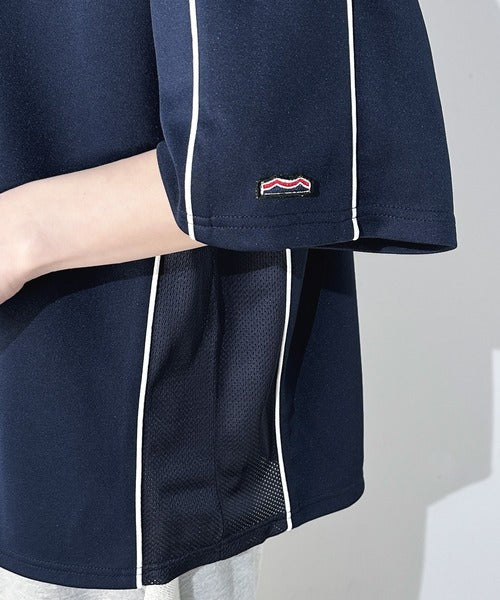 《Javaジャバコラボ》シンプルなのに格上げ。ライン入り胸刺繍サッカーTシャツ sp1010281