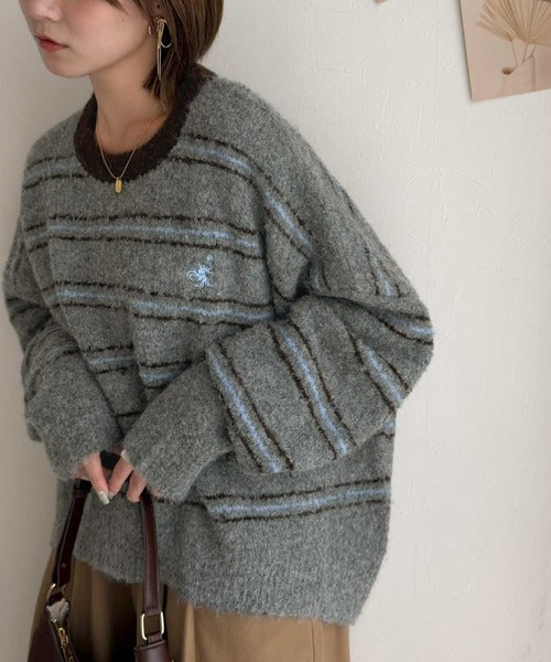 “配色”と“質感”で差をつける。胸刺繍ブークレー素材配色ボーダークルーネックニット（長袖） ce1240144