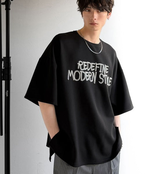 刺繍もシルエットもまるで3Dな主役級アイテム！立体刺繍ドレープダンボールTシャツ／3D Embroidered Draped Double-Knit T-Shirt co1010048