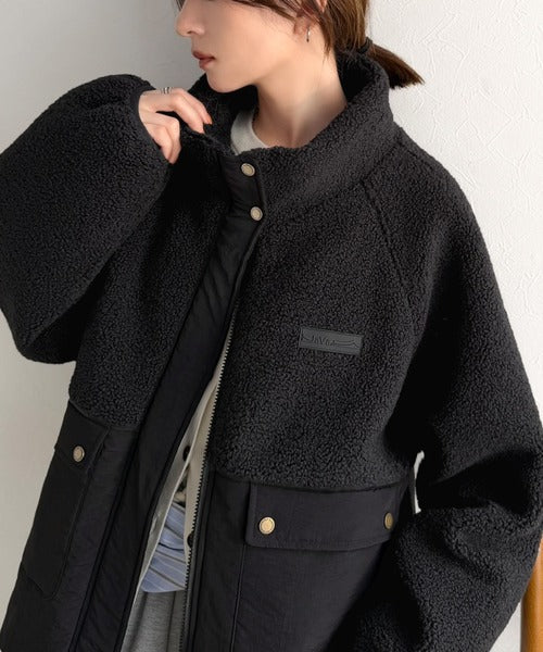 《JaVaジャバコラボ》暖かく包み込む、私のもこもこちゃん♪異素材MIXボア×ナイロン切替スタンドカラージャケット jv1240139