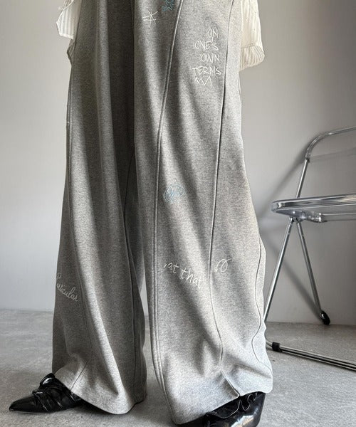 今季のイチオシ！ランダム刺繍裏毛スウェットワイドパンツ ce1260423