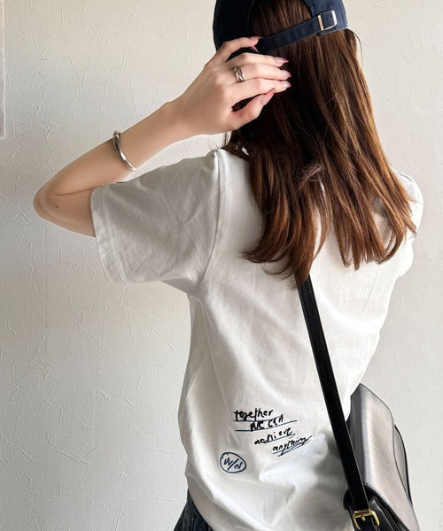 【sustaina+】アートのように刺繍が映える。オーガニックコットン100%らくがき風刺繍 無地＆ボーダー柄半袖Tシャツ ce1260396
