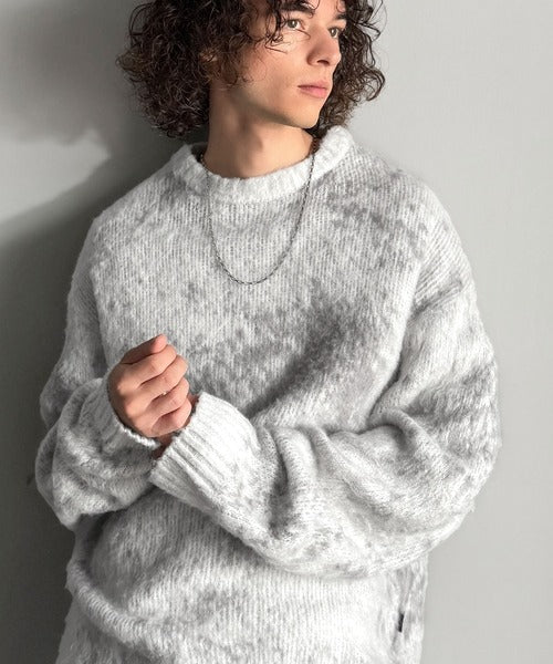 【Classical Origin】「まるで毛布。」モヘアライクシャギー素材クルーネックセーター／Mohair-Like Shaggy Knit Crew Neck Sweater co0780002