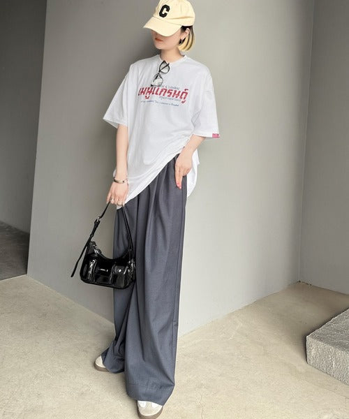 《JaVaジャバコラボ》お洒落見え確定。綿100％タイ料理メニュー風プリントルーズフィットTシャツ(オーバーサイズ) jv1029127